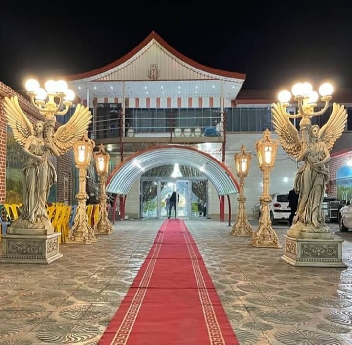 Altın Kanatlı Melek Heykeli ve Dekoratif Aydınlatma Seti